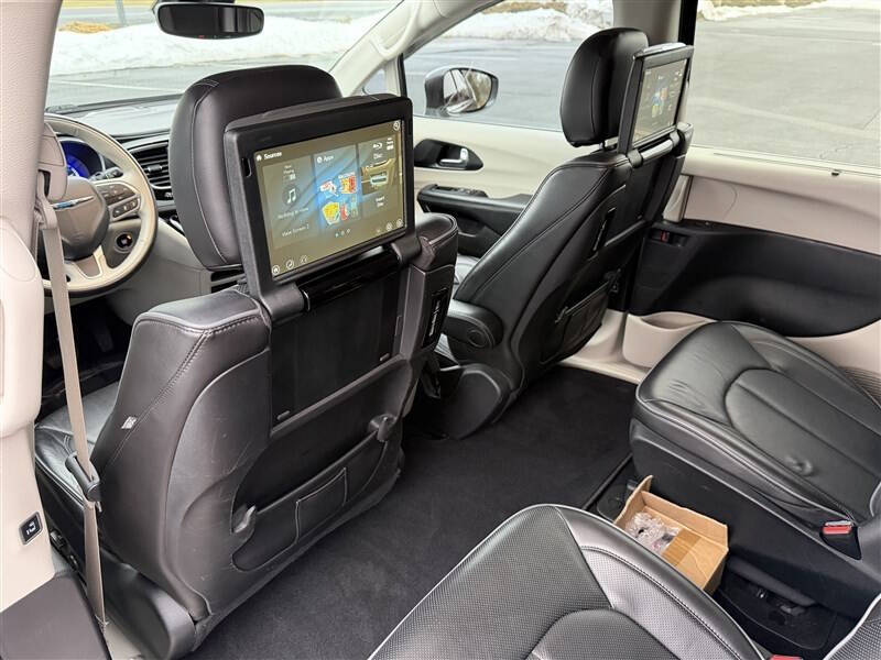 2020 Chrysler Pacifica Hybrid