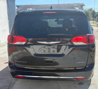 2020 Chrysler Pacifica Limited