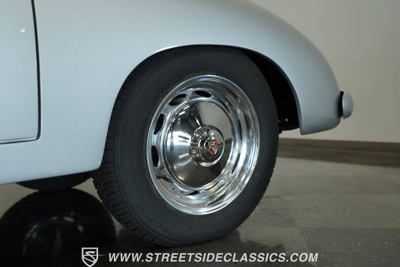 1966 Hurricane Speedster