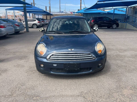 2010 MINI Cooper for sale at Autos Montes in Socorro TX