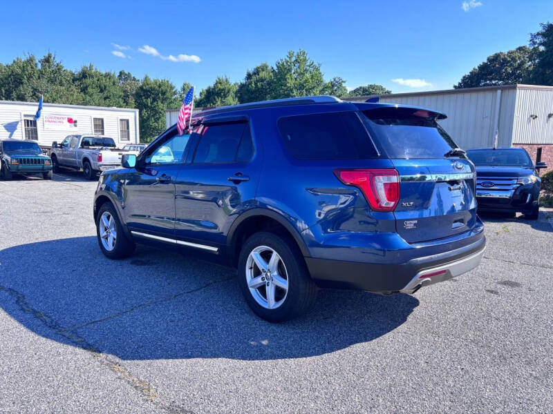 2017 Ford Explorer XLT