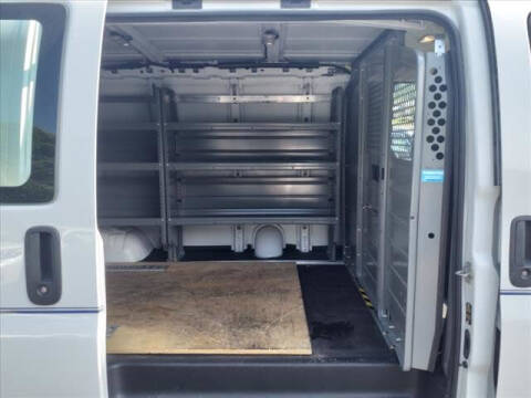 2022 Chevrolet Express 2500