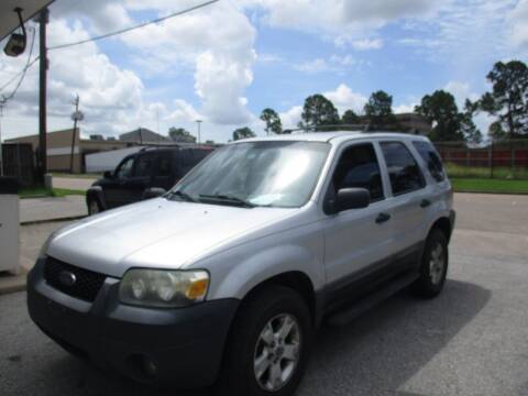2005 Ford Escape for sale at Paz Auto Sales in Houston TX