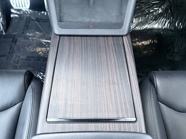 2023 Tesla Model X Standard Range