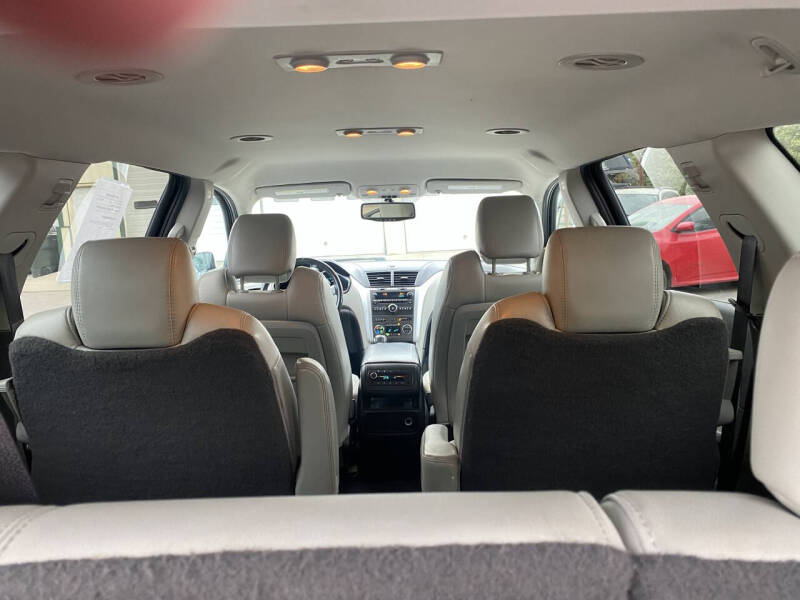 2010 Chevrolet Traverse LTZ