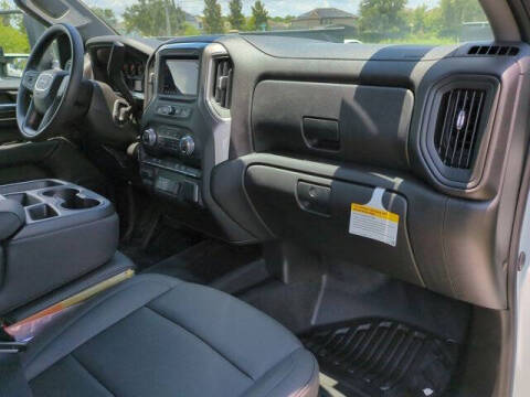 2024 GMC Sierra 2500HD Pro