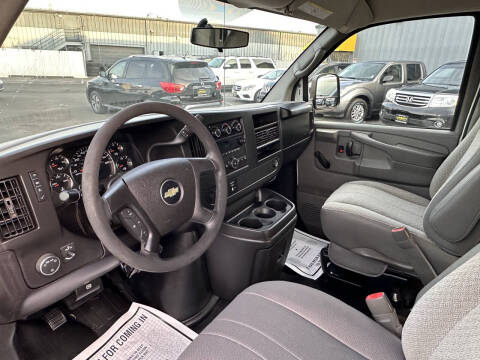 2012 Chevrolet Express 2500