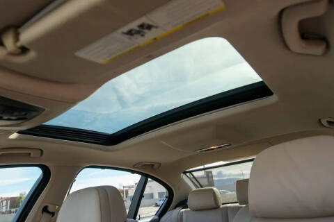 2011 BMW 5 Series 535i