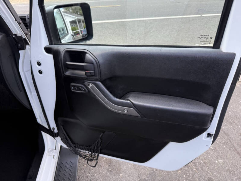 2011 Jeep Wrangler Unlimited Sport