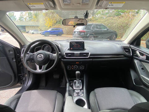 2016 Mazda MAZDA3 i Sport