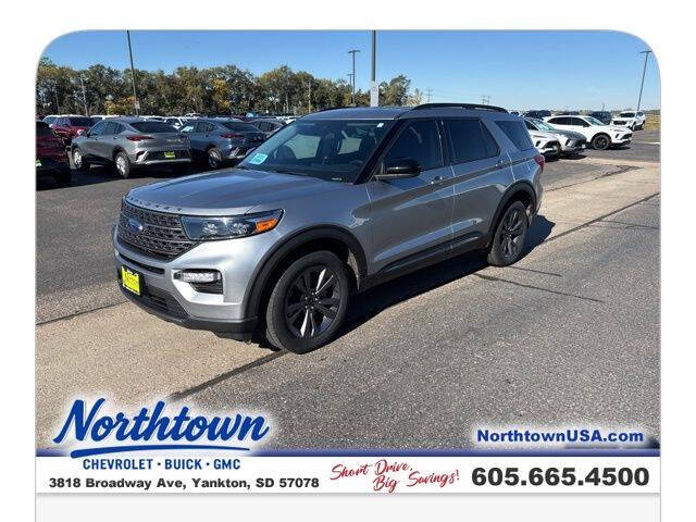 2023 Ford Explorer XLT's photo