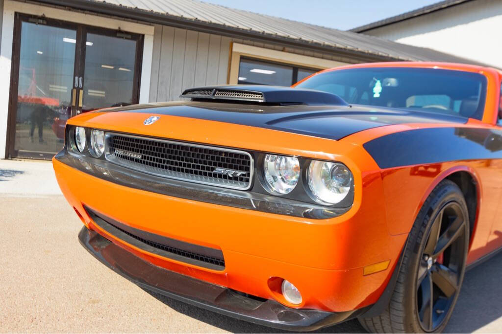 2009 Dodge Challenger 11