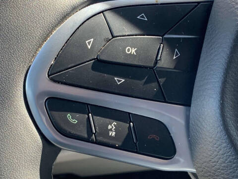 2023 Chrysler Pacifica Plug-In Hybrid Touring L