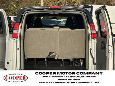 2025 Chevrolet Express LS 3500