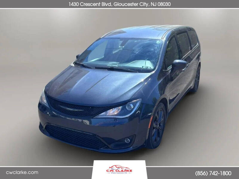 2020 Chrysler Pacifica Touring