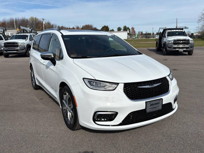 2026 Chrysler Pacifica Pinnacle