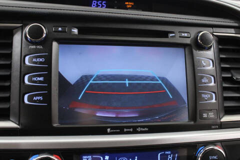 2017 Toyota Highlander SE