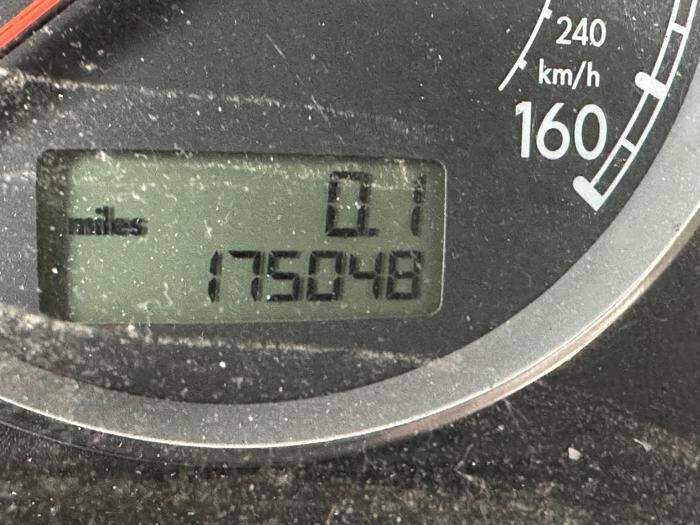 2004 Volkswagen Passat