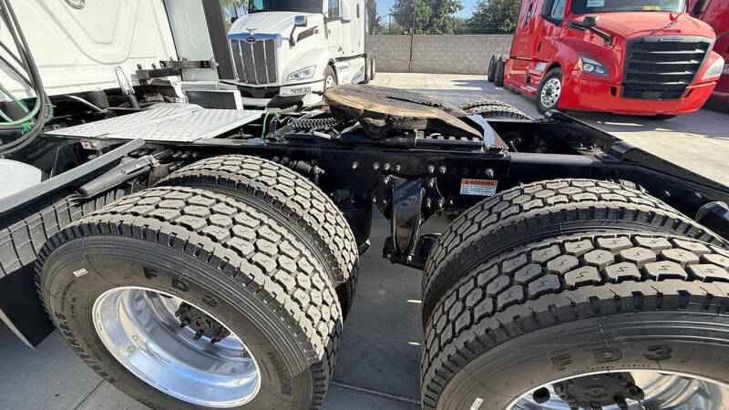 2022 Freightliner Cascadia