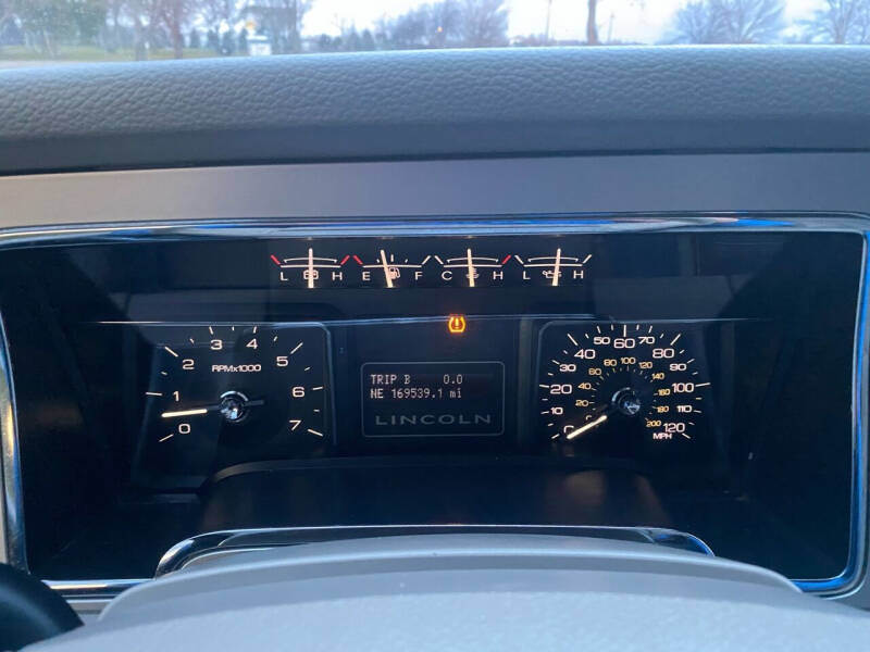 2010 Lincoln Navigator L