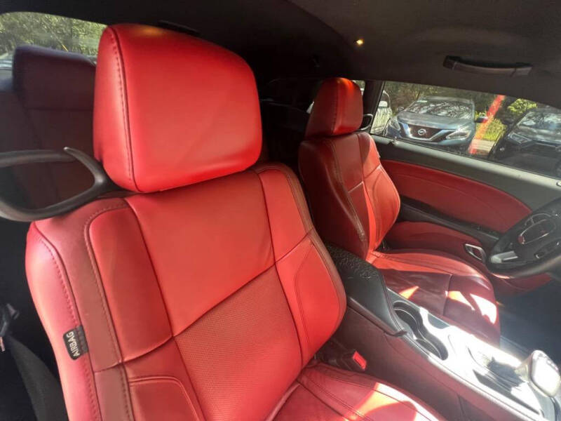 2017 Dodge Challenger R/T