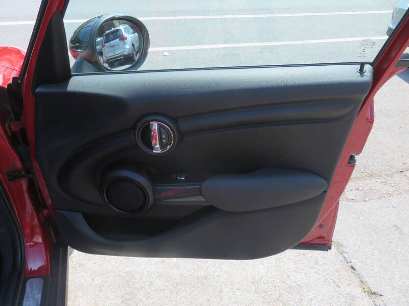 2015 MINI Hardtop 4 Door Cooper