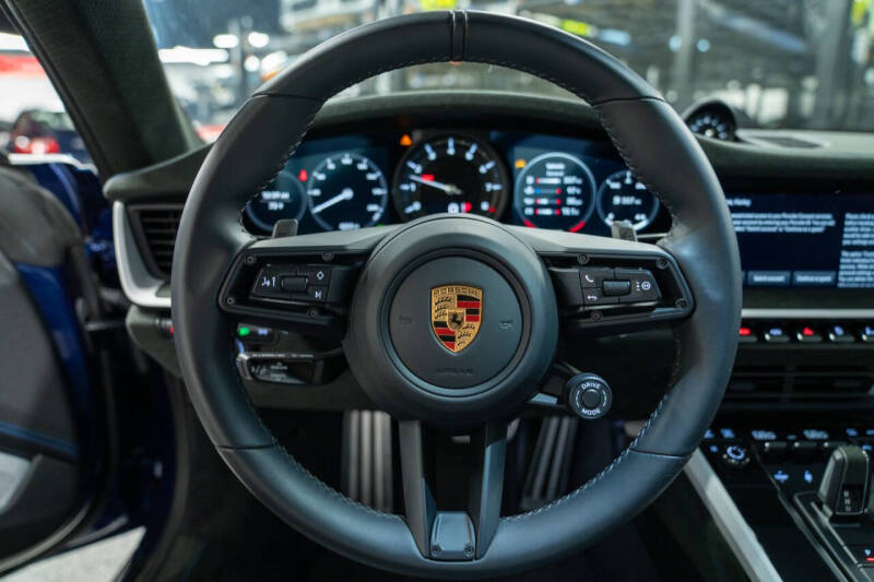 2024 Porsche 911 Dakar