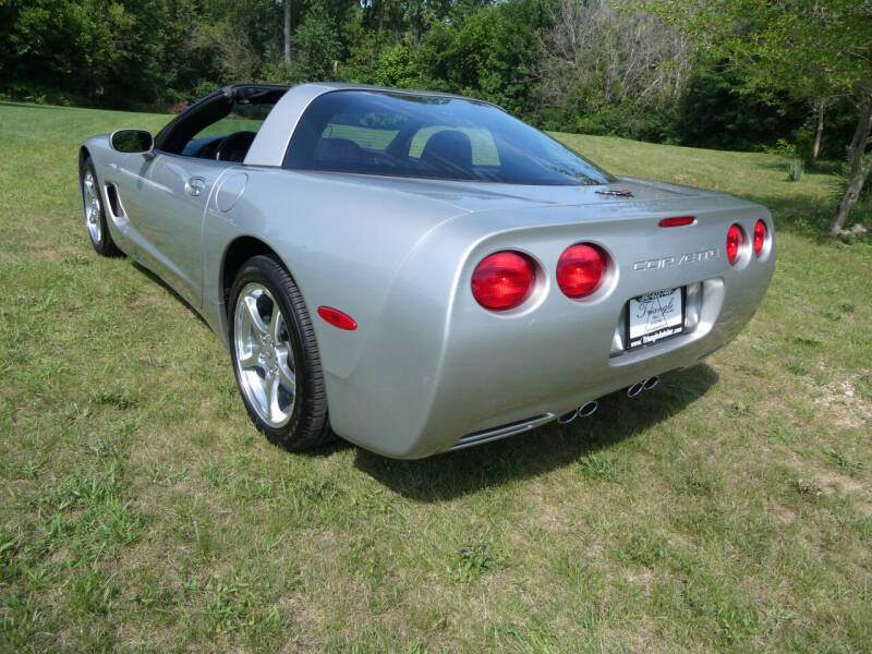 2004 Chevrolet Corvette