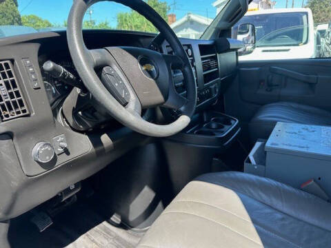 2018 Chevrolet Express 2500