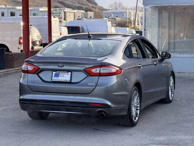 2013 Ford Fusion SE