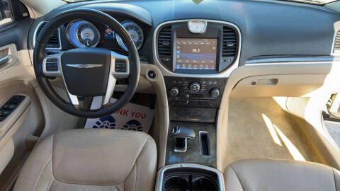 2012 Chrysler 300 Limited