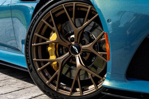 2026 Aston Martin DB12 Volante