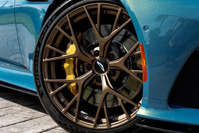 2026 Aston Martin DB12 Volante