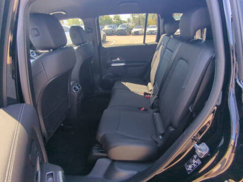 2025 Mercedes-Benz GLB GLB 250