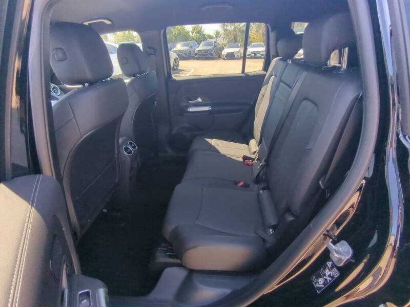 2025 Mercedes-Benz GLB GLB 250