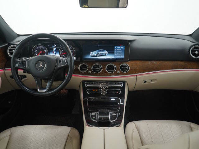 2017 Mercedes-Benz E-Class E 300 4MATIC