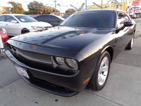 2013 Dodge Challenger for sale at Plaza Auto Sales in Los Angeles CA
