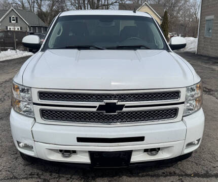 2013 Chevrolet Silverado 1500 for sale at Select Auto Brokers in Webster NY