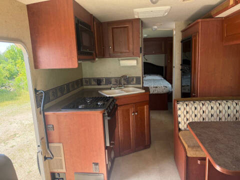 2015 Winnebago Vista