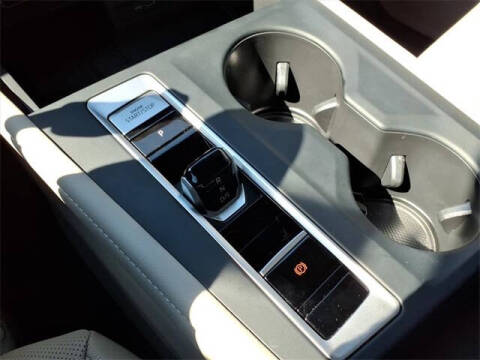 2025 Volkswagen Atlas SE