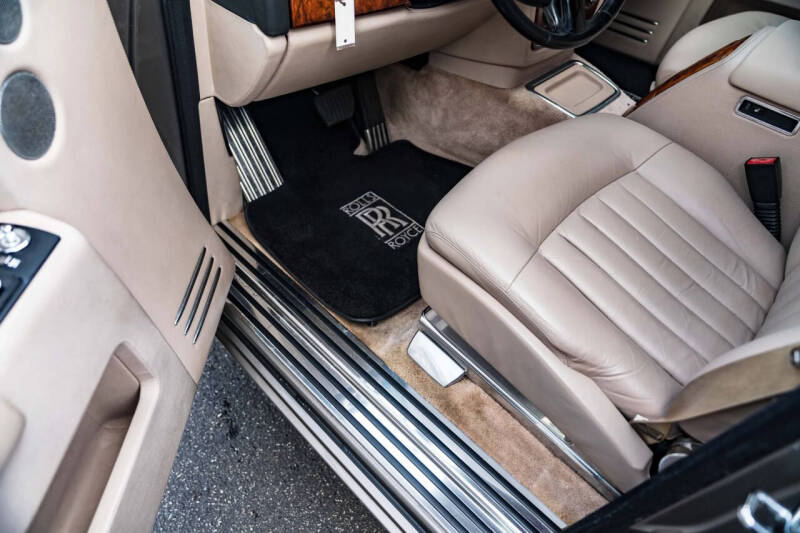 2004 Rolls-Royce Phantom