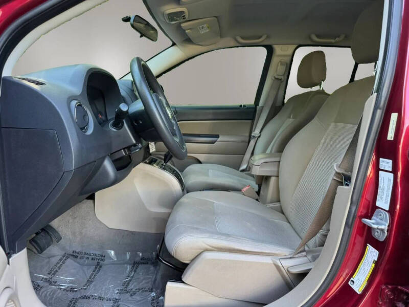 2012 Jeep Compass Sport