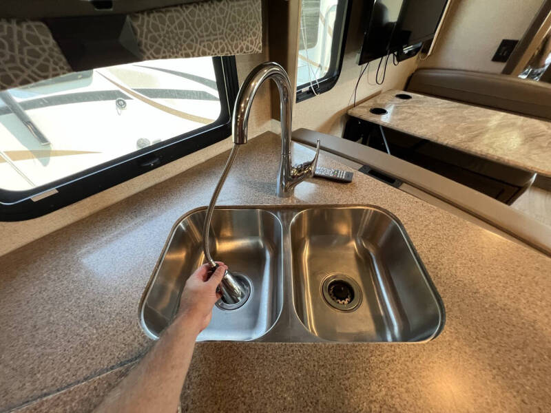 2021 Thor Motor Coach Windsport 34J