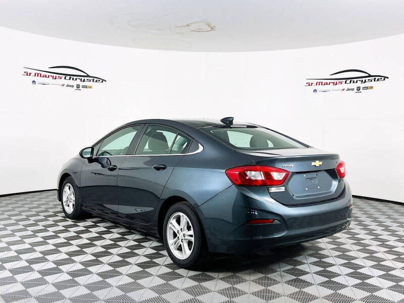 2017 Chevrolet Cruze LT Auto
