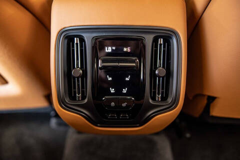 2026 Aston Martin DBX S