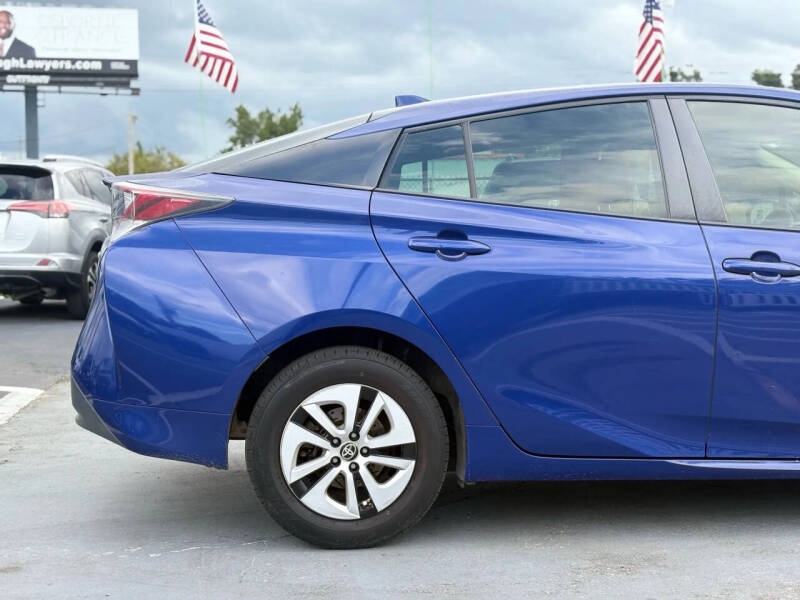 2016 Toyota Prius