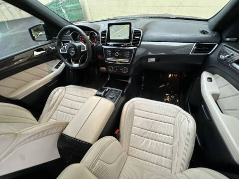 2017 Mercedes-Benz GLS AMG GLS 63