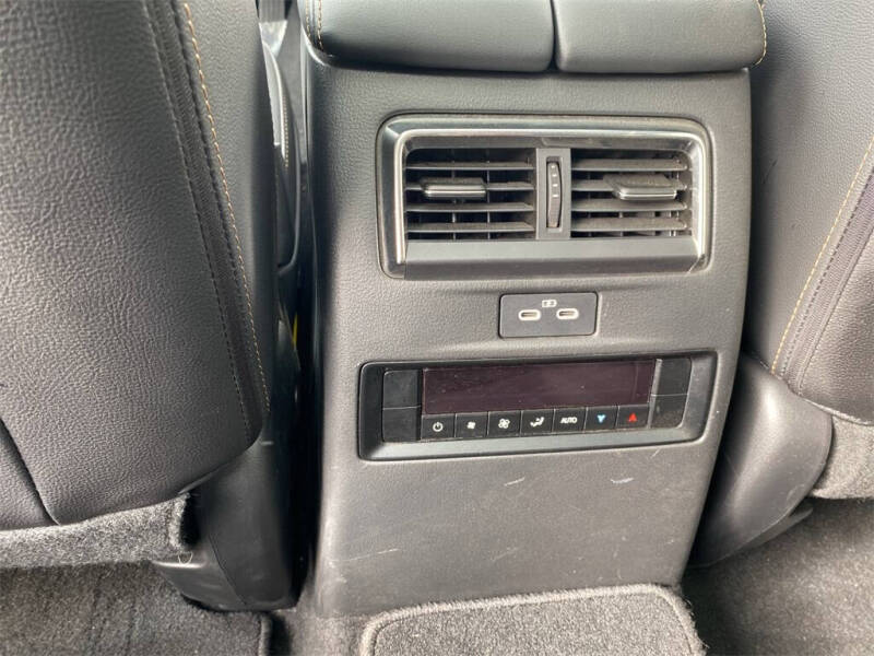 2024 Mazda CX-90 Plug-in Hybrid Premium