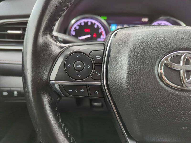 2019 Toyota Camry XLE