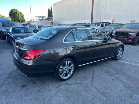 2016 Mercedes-Benz C-Class